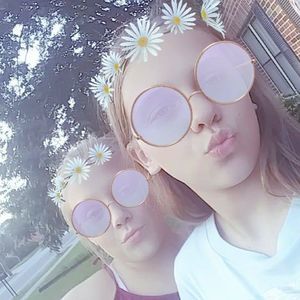 Meet your Posher, Alana